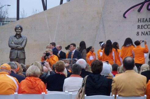 Dedication of Pat Summit statue @ University of Tennessee