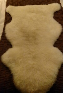 Sheepskin rug, Australia/New Zealand Love this sooo much, I have four!